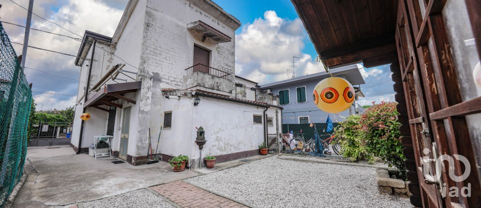 Casa indipendente / Villa 6 locali di 136 m² in Massa Fiscaglia (44025)