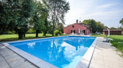 Casa indipendente / Villa 15 locali di 400 m² in Ferrara (44121)