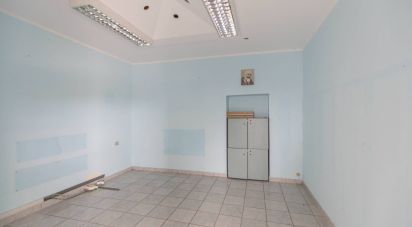 Warehouse of 750 m² in Montegranaro (63812)