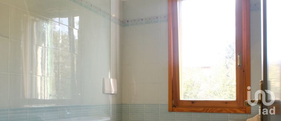 Casa indipendente 9 locali di 423 m² in Modena (41123)