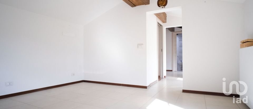 Casa indipendente 9 locali di 423 m² in Modena (41123)