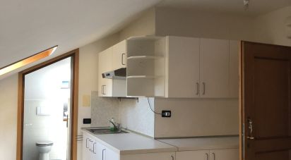 Loft 3 locali di 50 m² a Imperia (18100)