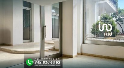 Laboratorio di 52 m² in Giulianova (64021)