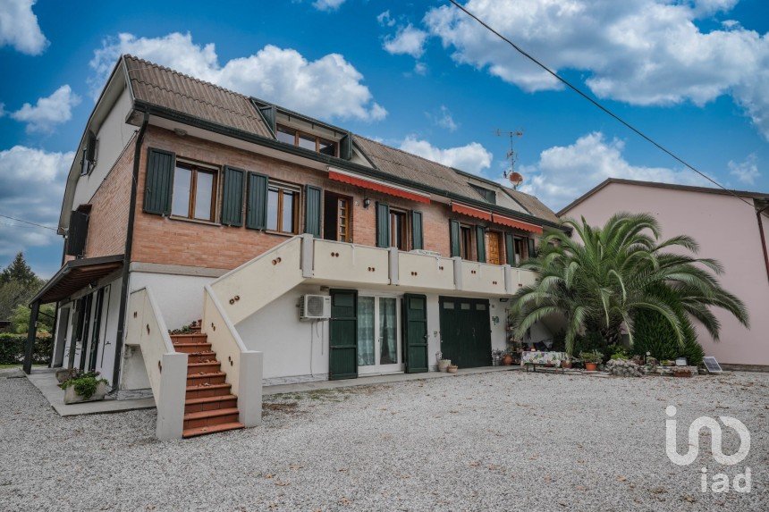 Casa indipendente / Villa 10 locali di 270 m² in Portomaggiore (44015)