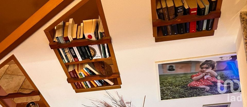 Casa indipendente / Villa 4 locali di 180 m² in Seneghe (09070)