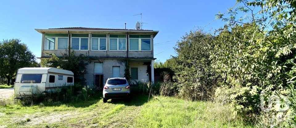 Casa indipendente / Villa 8 locali di 350 m² in Montichiari (25018)