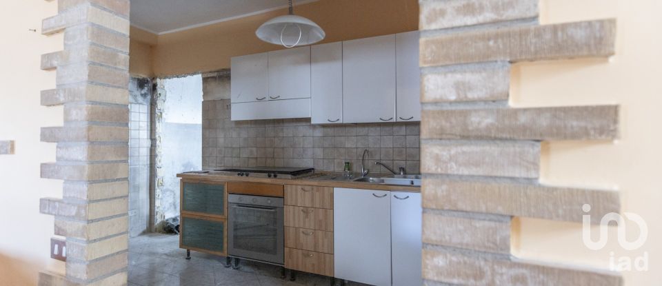 Casa indipendente / Villa 4 locali di 340 m² in Osimo (60027)