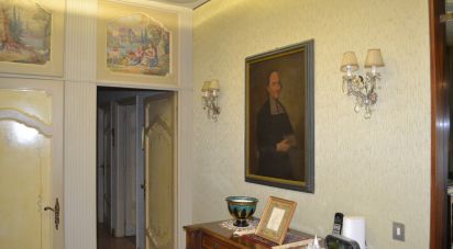 Appartamento 9 locali di 206 m² a Dogliani (12063)