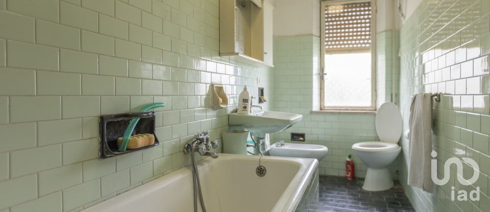 Country home 5 rooms of 200 m² in Jesi (60035)