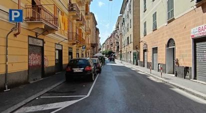 Attività locali di 120 m² in Genova (16155)