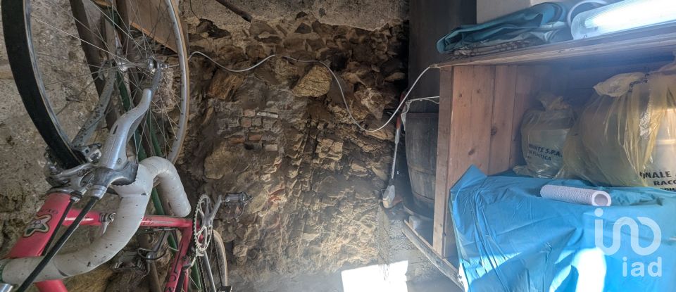 Costruzione di 120 m² in Orco Feglino (17024)