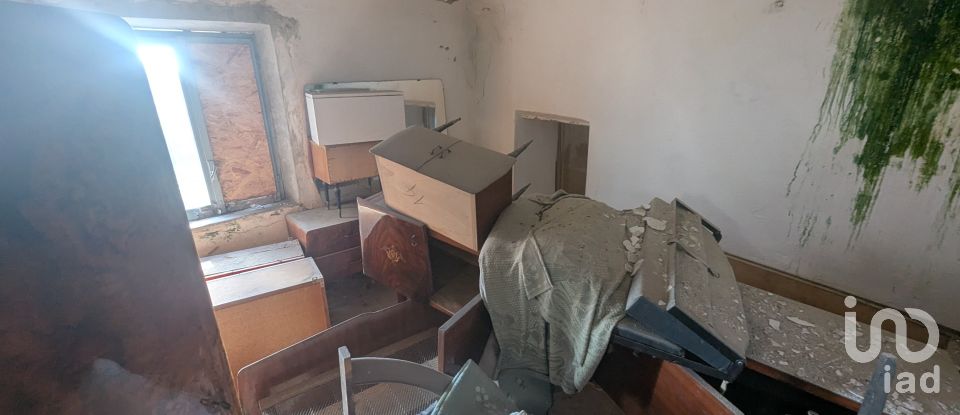 Costruzione di 120 m² in Orco Feglino (17024)