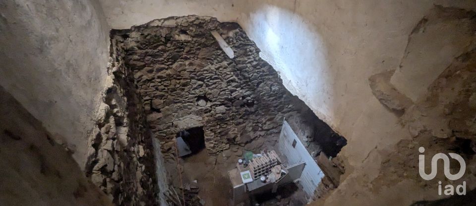 Costruzione di 120 m² in Orco Feglino (17024)