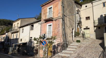 Casa indipendente / Villa 4 locali di 56 m² in Goriano Sicoli (67030)