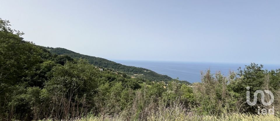 Casa indipendente / Villa 4 locali di 200 m² in - (87030)