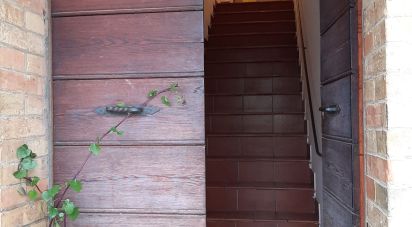 Quadrilocale di 97 m² a Spello (06038)