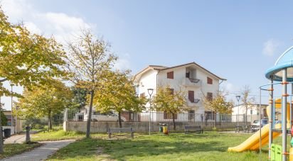 Casa indipendente 9 locali di 300 m² in Santa Maria Nuova (60030)