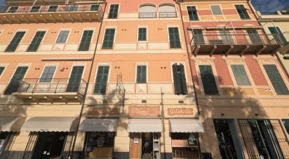 Bar di 75 m² in Loano (17025)