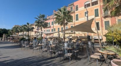 Bar di 75 m² in Loano (17025)