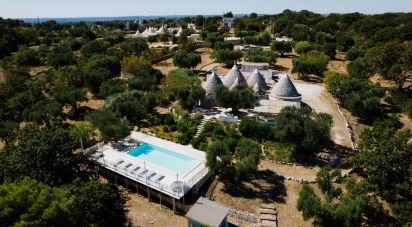Trullo 7 locali di 150 m² in Cisternino (72014)