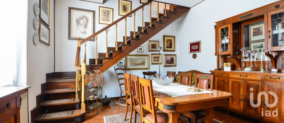 Appartamento 5 locali di 150 m² a Cairo Montenotte (17014)