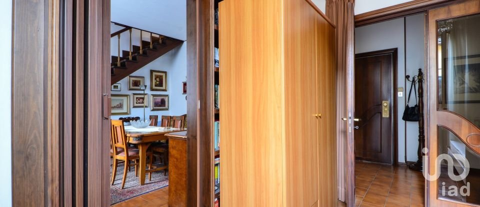 Appartamento 5 locali di 150 m² a Cairo Montenotte (17014)