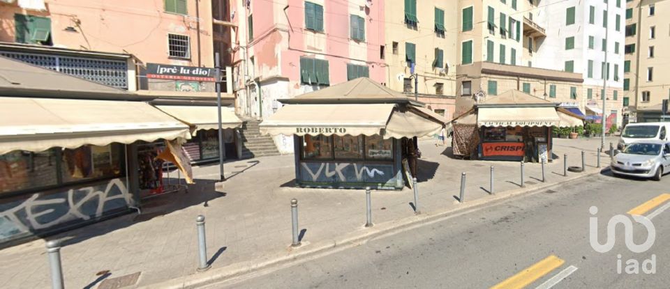 Attività locali di 15 m² in Genova (16126)