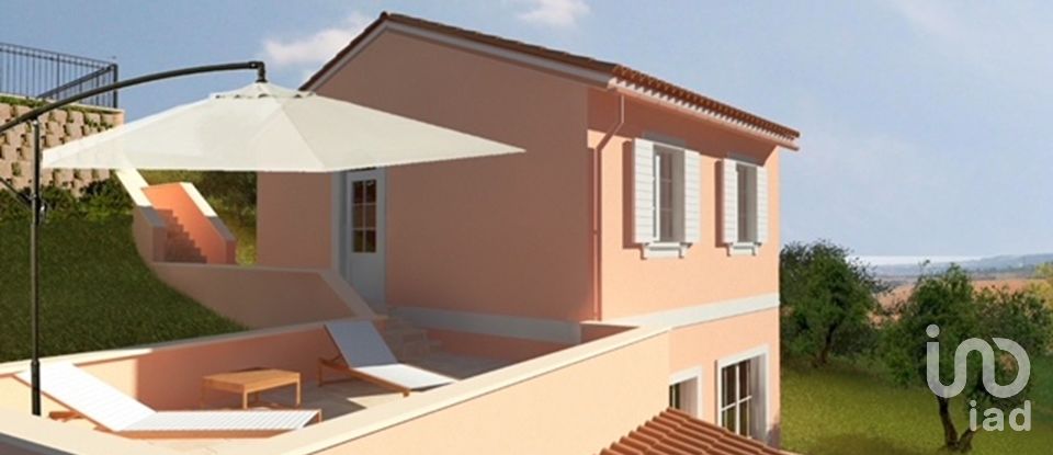 Casa indipendente / Villa 6 locali di 135 m² in Civitanova Marche (62012)