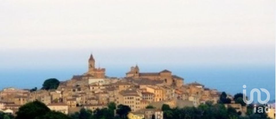 Casa indipendente / Villa 6 locali di 135 m² in Civitanova Marche (62012)