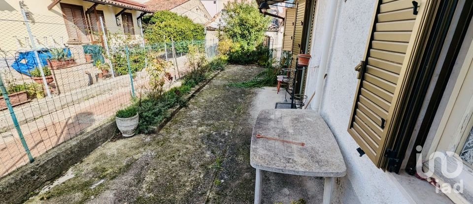 Casa indipendente / Villa 4 locali di 88 m² in Corfinio (67030)