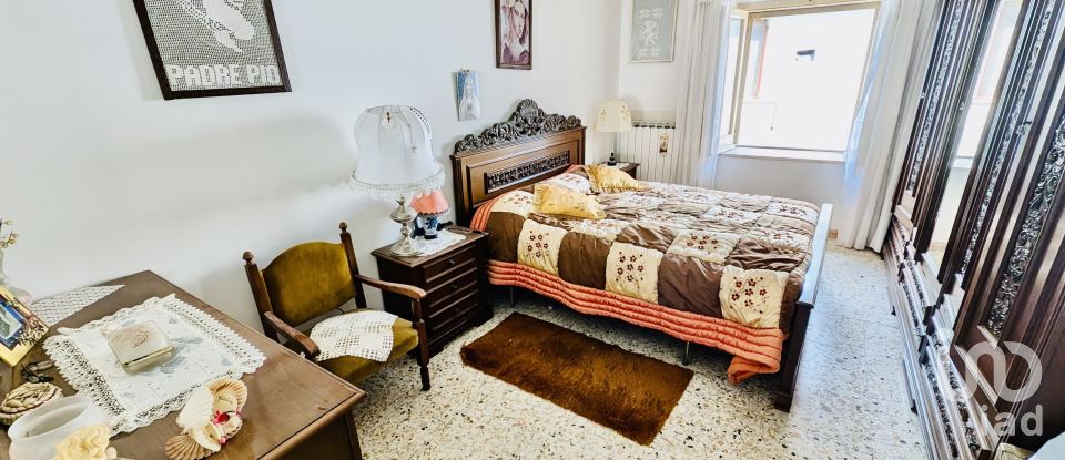 Casa indipendente / Villa 4 locali di 88 m² in Corfinio (67030)