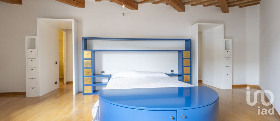 Casa indipendente 7 locali di 400 m² in Civitanova Marche (62012)