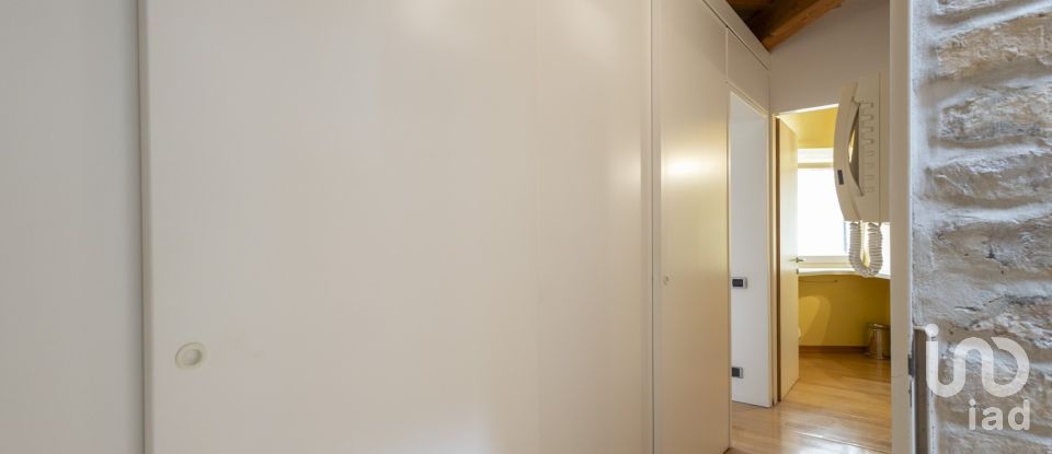 Casa indipendente 7 locali di 400 m² in Civitanova Marche (62012)