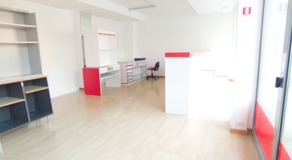 Negozio / locale commerciale di 112 m² in Serra de' Conti (60030)