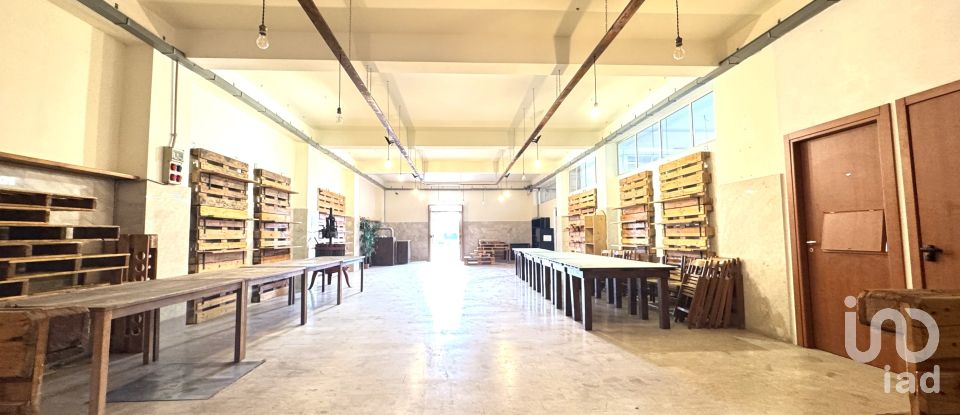 Costruzione di 484 m² in Avola (96012)