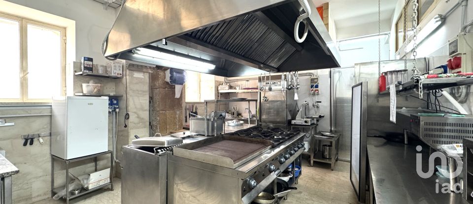 Costruzione di 484 m² in Avola (96012)