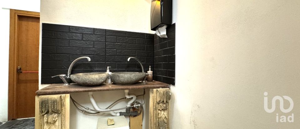 Costruzione di 484 m² in Avola (96012)