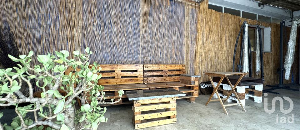 Costruzione di 484 m² in Avola (96012)