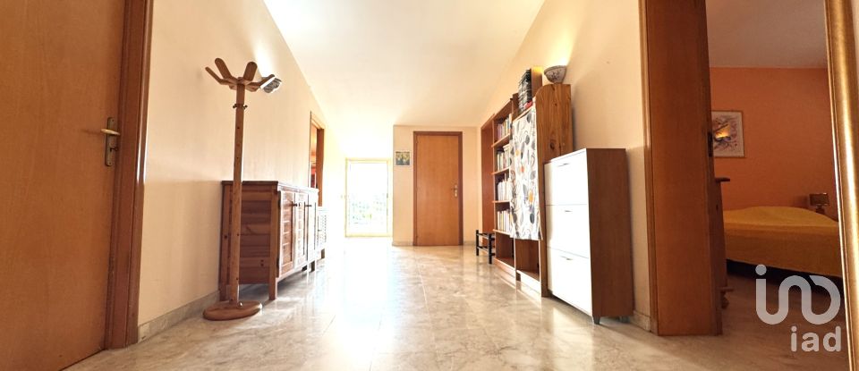 Costruzione di 484 m² in Avola (96012)