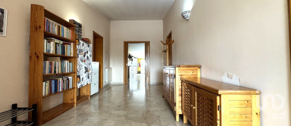 Costruzione di 484 m² in Avola (96012)