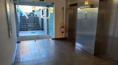 Laboratorio di 257 m² in Rozzano (20089)