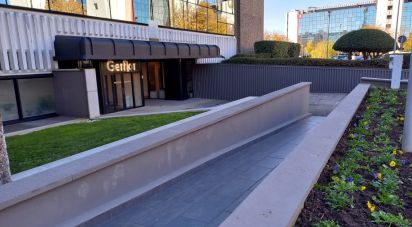 Laboratorio di 257 m² in Rozzano (20089)