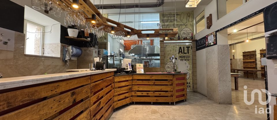 Negozio / locale commerciale di 484 m² in Avola (96012)