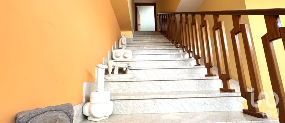 Negozio / locale commerciale di 484 m² in Avola (96012)