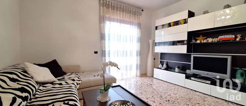 Appartamento 5 locali di 129 m² a Angri (84012)