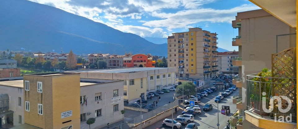 Appartamento 5 locali di 129 m² a Angri (84012)