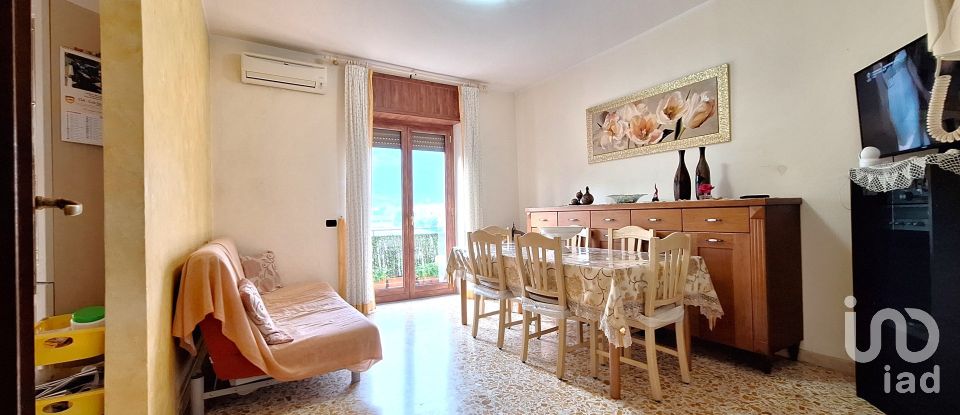 Appartamento 5 locali di 129 m² a Angri (84012)