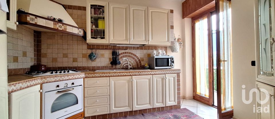 Appartamento 5 locali di 129 m² a Angri (84012)