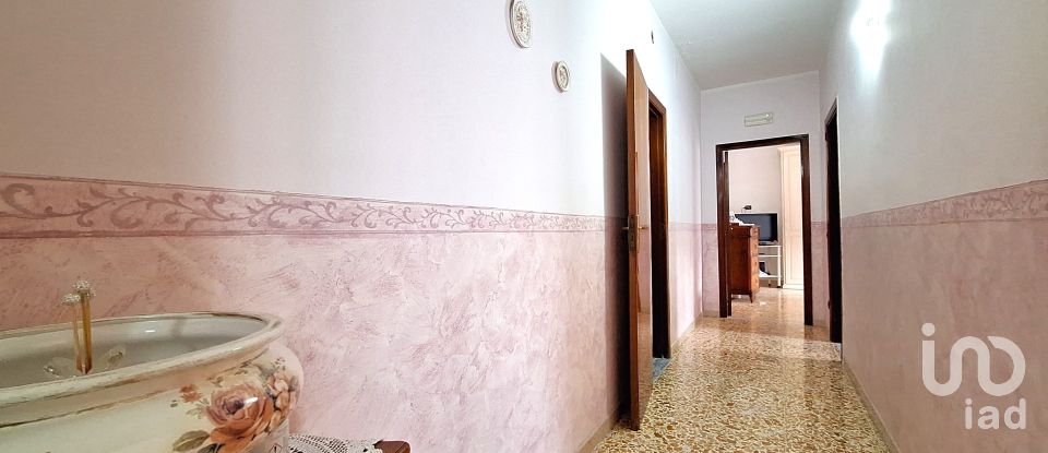 Appartamento 5 locali di 129 m² a Angri (84012)