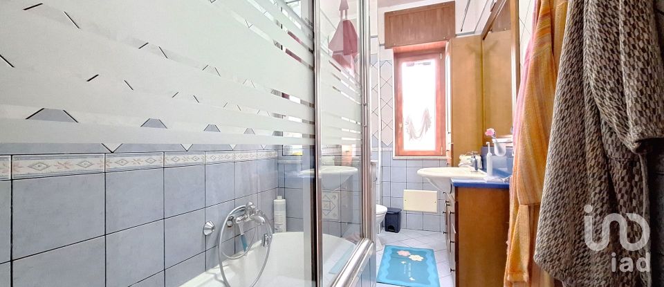 Appartamento 5 locali di 129 m² a Angri (84012)